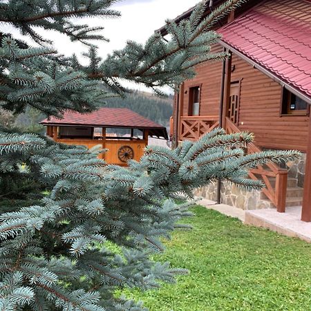 Hotel Aura Karpat Bukovel Exterior foto