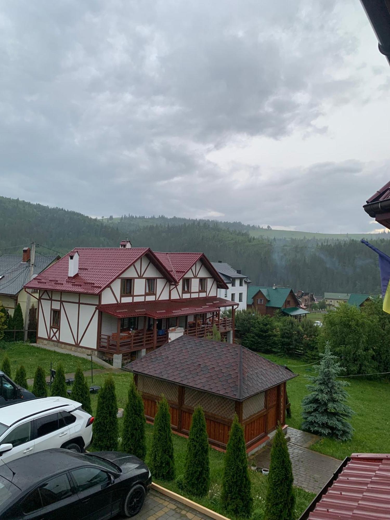 Hotel Aura Karpat Bukovel Exterior foto